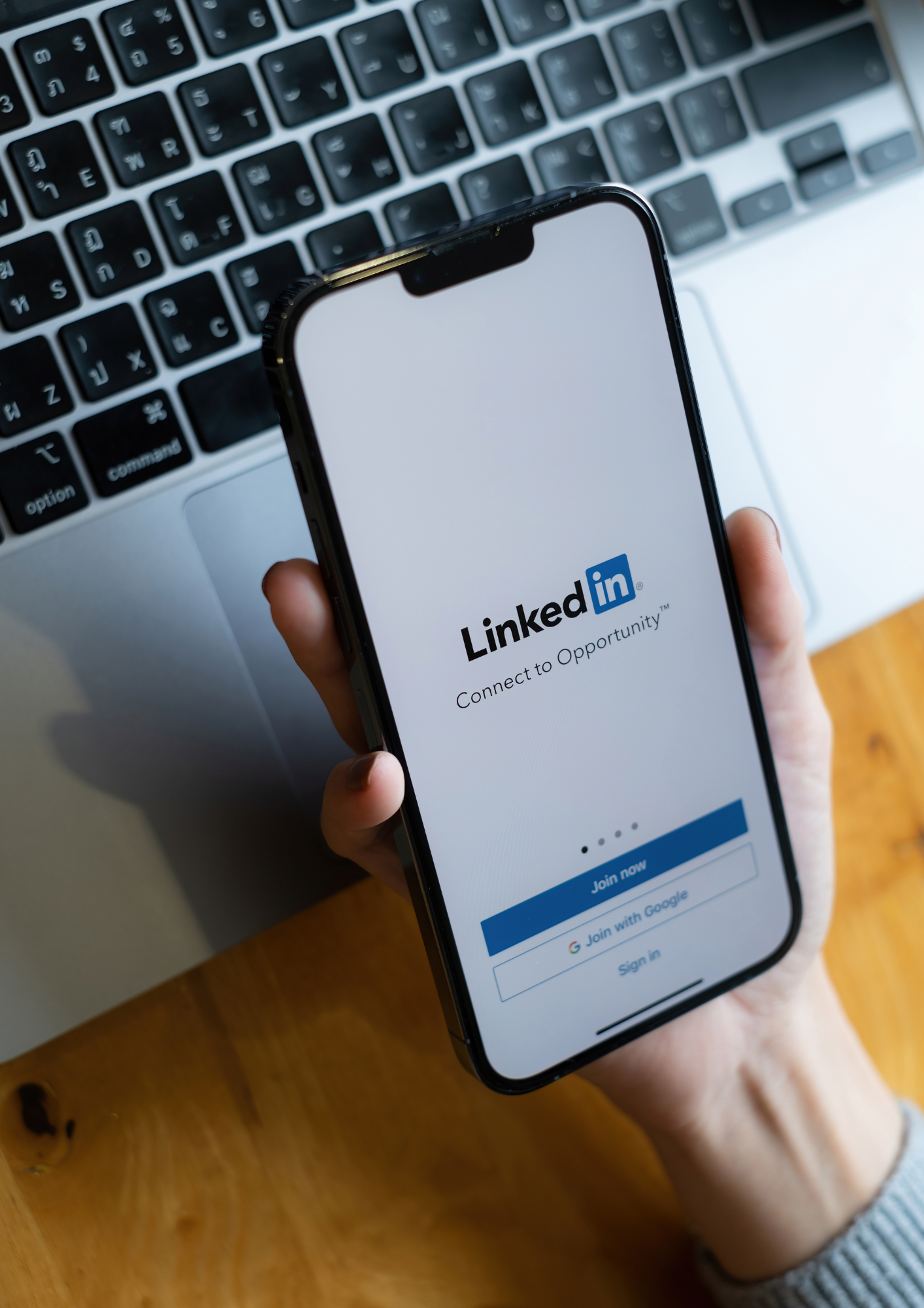 How We Help 7 social media marketing